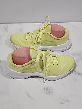 Nike In-Season TR 13 Women's Workout Shoes. 